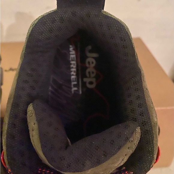 Hiking boots / Merrell Jeep addition Woman’s size 7 - Picture 7 of 8